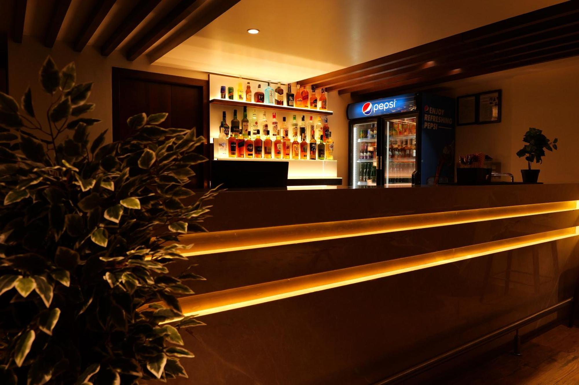 昆达普拉 Uva Manish酒店 外观 照片